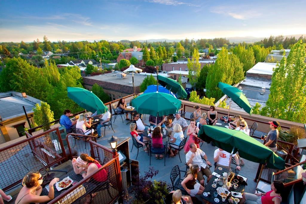 Mcmenamins Hotel Oregon McMinnville Ngoại thất bức ảnh